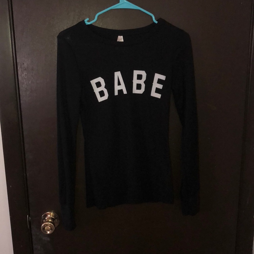 Black long sleeve slogan top